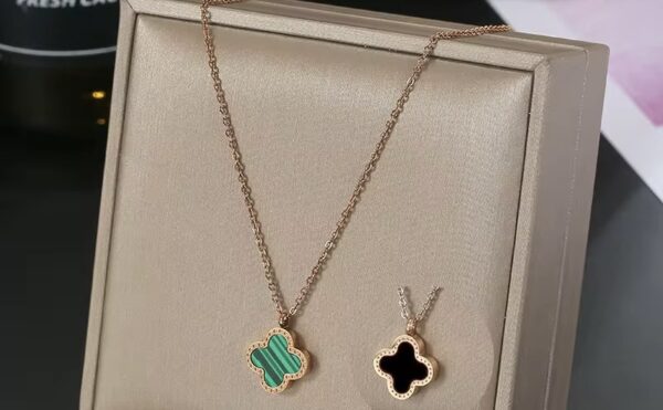 Elegant Malachite Green and black Dual Side Clover Pendant Necklace