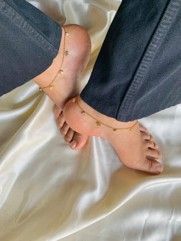 Crown Anklets (pair)