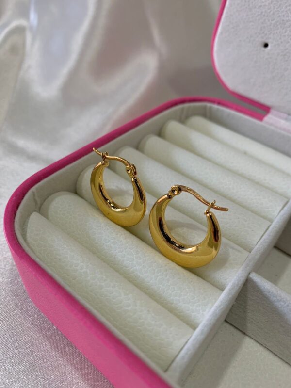 Gloss Hoops