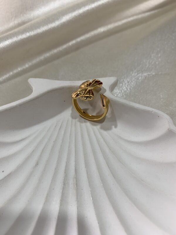 Amour Rings