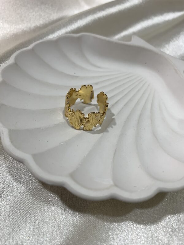 Amour Rings