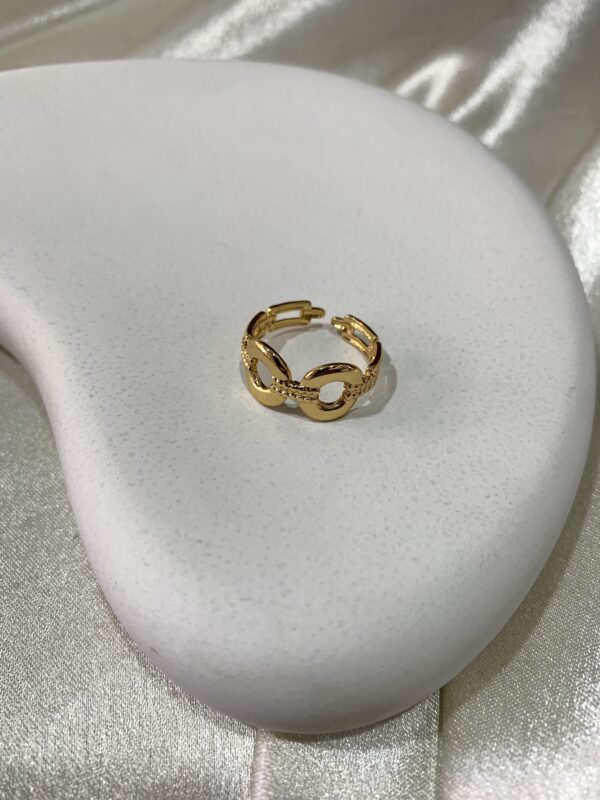 Amour Rings