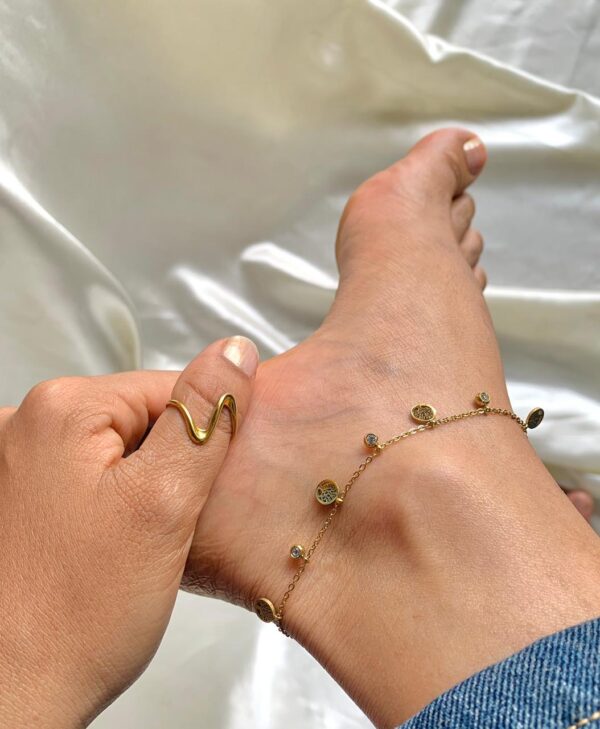 Circle Charm Anklet (Pair)