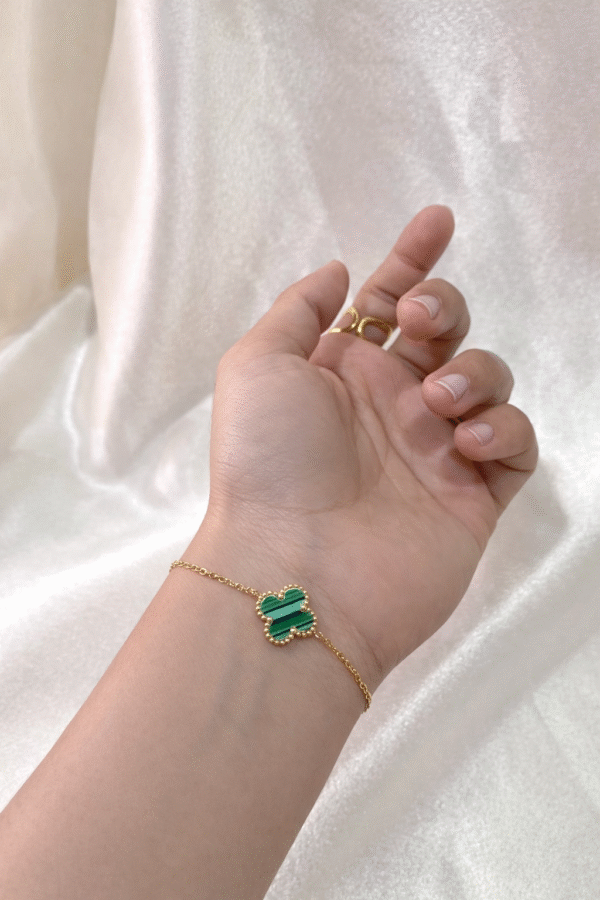 Single Clover Bracelet