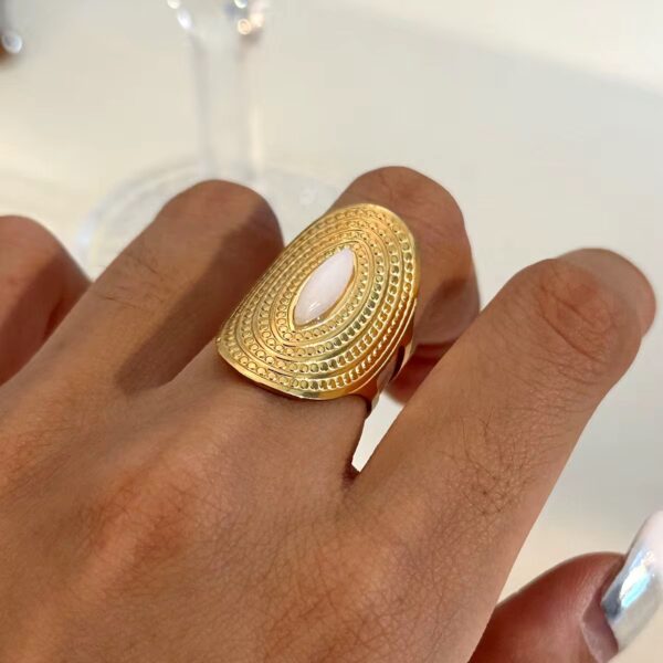 White Vintage Ring (Adjustable )