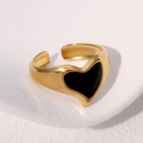 Black Heart Ring