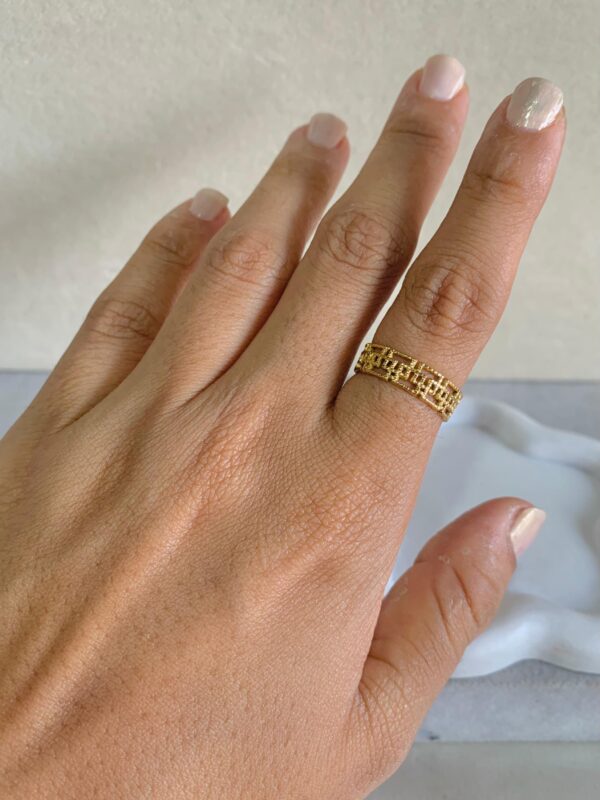 Divine Ring