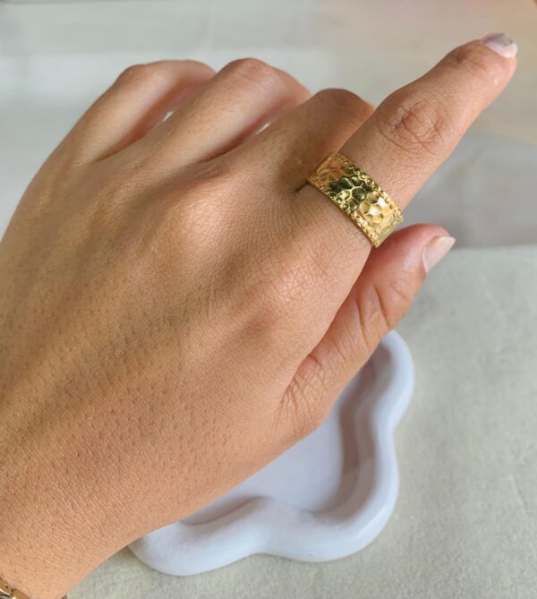 Divine Ring