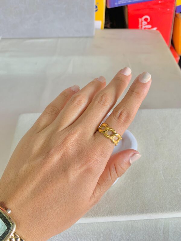 Divine Ring