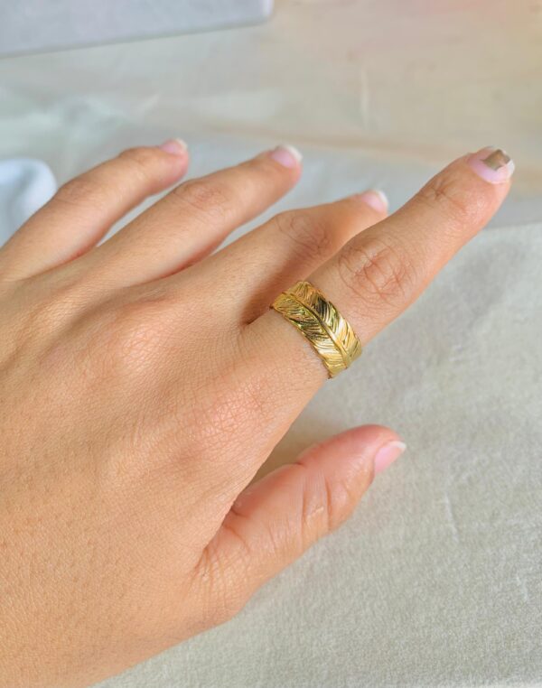 Divine Ring