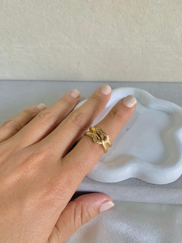 Divine Ring