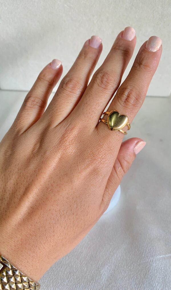 Divine Ring