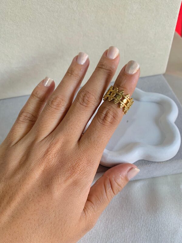 Divine Ring