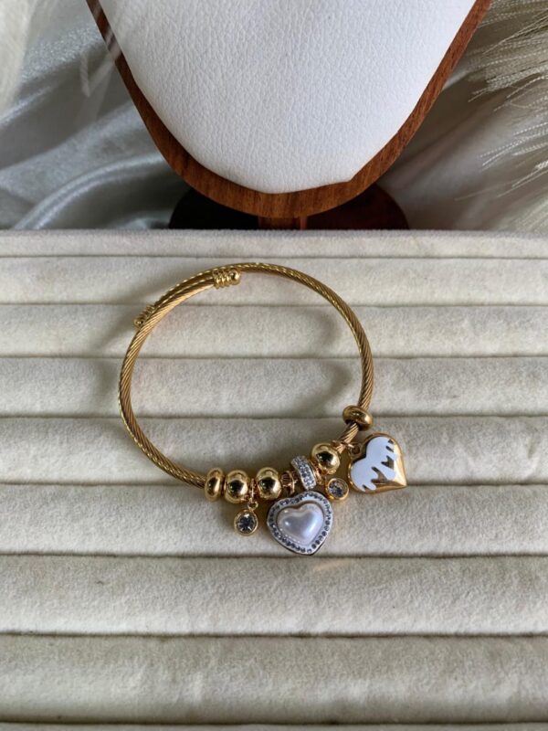 Eternal Hearts Bangle