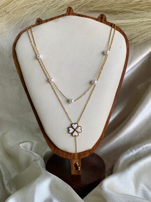 Floral Pearl Layered Chain