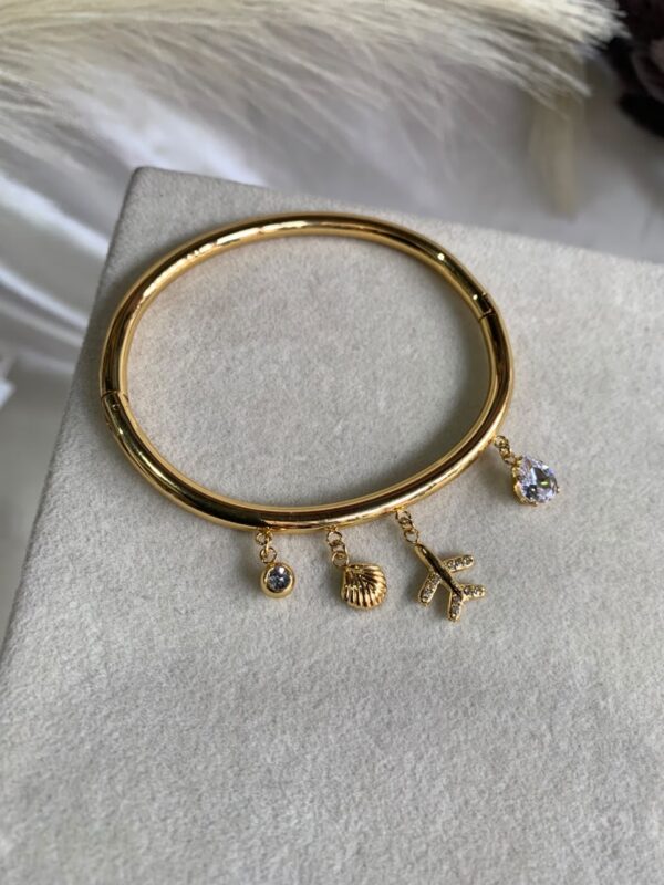 Wanderlust Charm Bangle