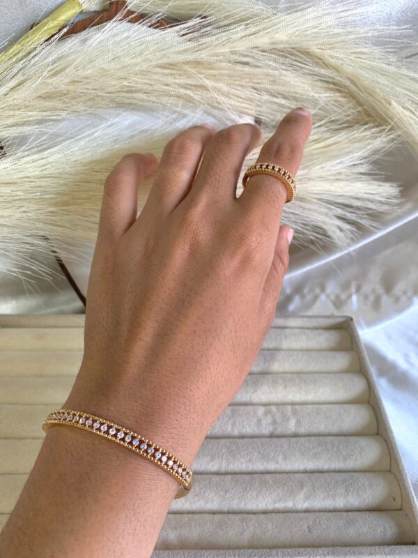 Lumière Crystal Set
