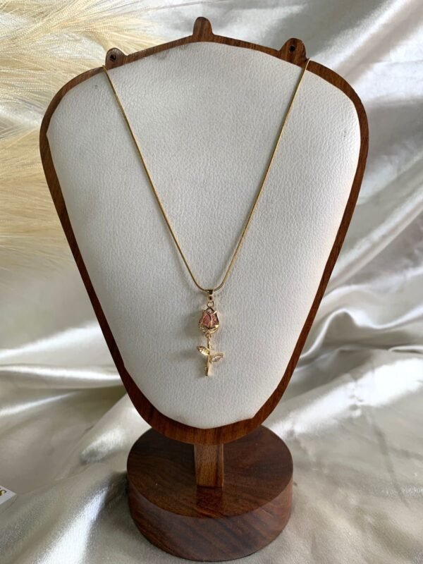 Rosette Bud Pendant